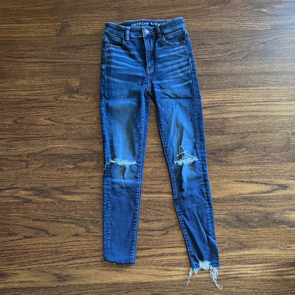 American Eagle Outfitters Women's Dark Blue Ripped Skinny Jeans